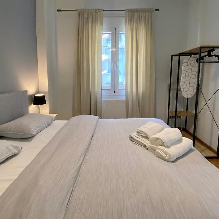 Luxury 1 Bedroom Flat Атина Екстериор снимка
