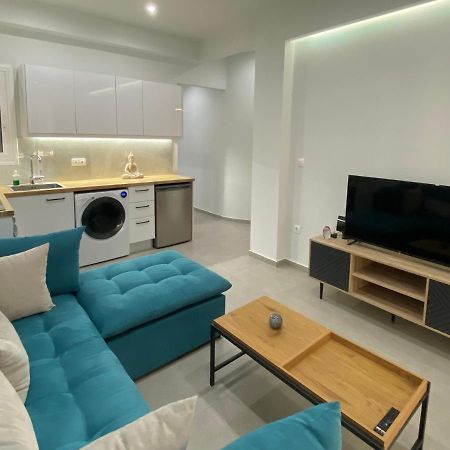 Luxury 1 Bedroom Flat Атина Екстериор снимка
