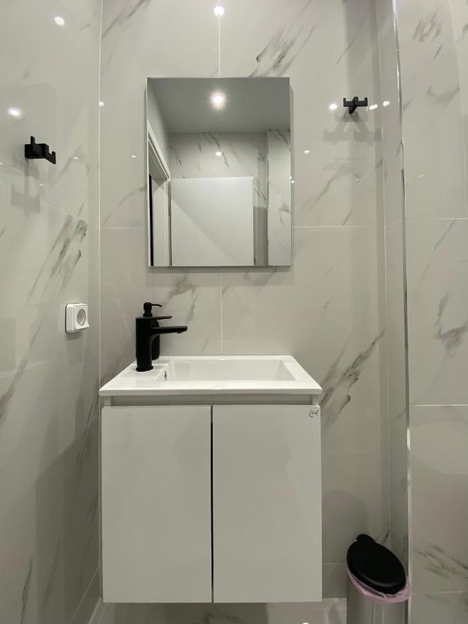 Luxury 1 Bedroom Flat Атина Екстериор снимка